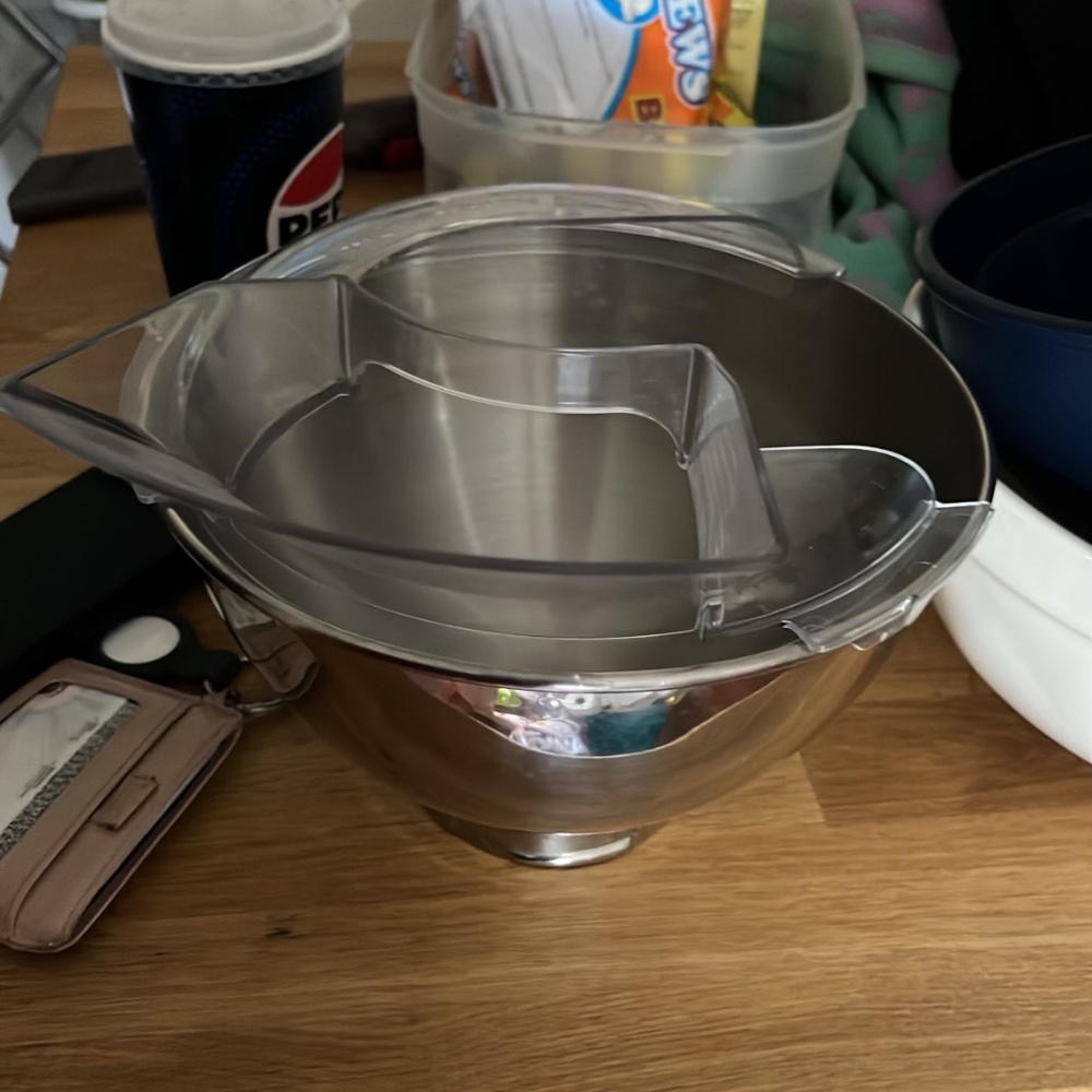 KitchenAid 3 Quart Polished Stainless Steel Bowl & Mixing Shield